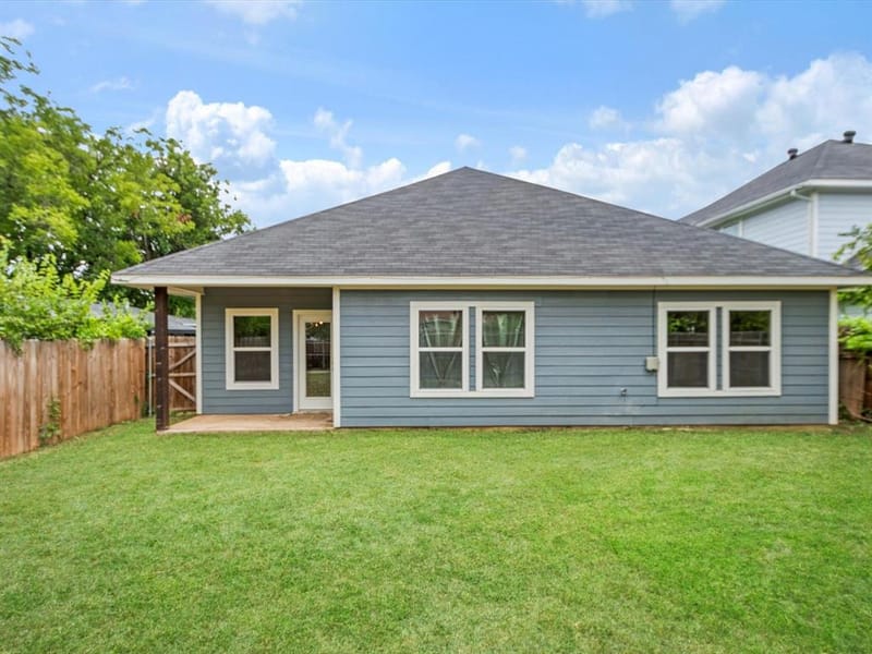 5832 Humbert Avenue, Fort Worth TX 76107 - Photo 36