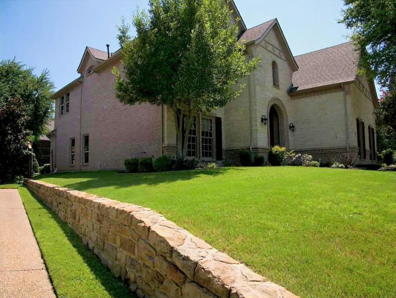 2310 Castle Creek Drive, Mansfield TX 76063 - Photo 11