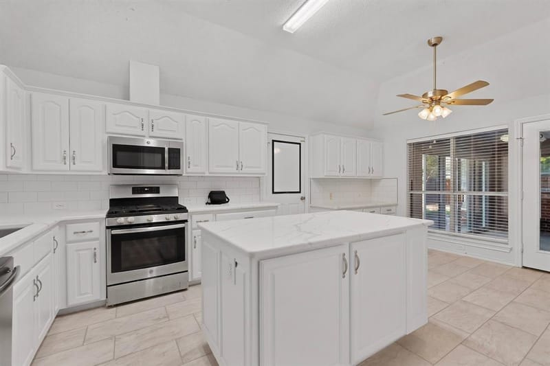 304 Belvedere Drive, Allen TX 75013 - Photo 14