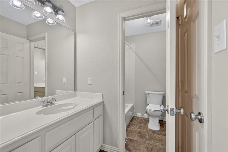 10987 Apple Valley Drive, Frisco TX 75033 - Photo 32