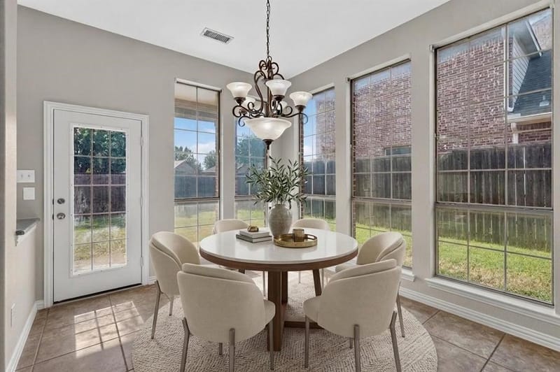 10987 Apple Valley Drive, Frisco TX 75033 - Photo 4