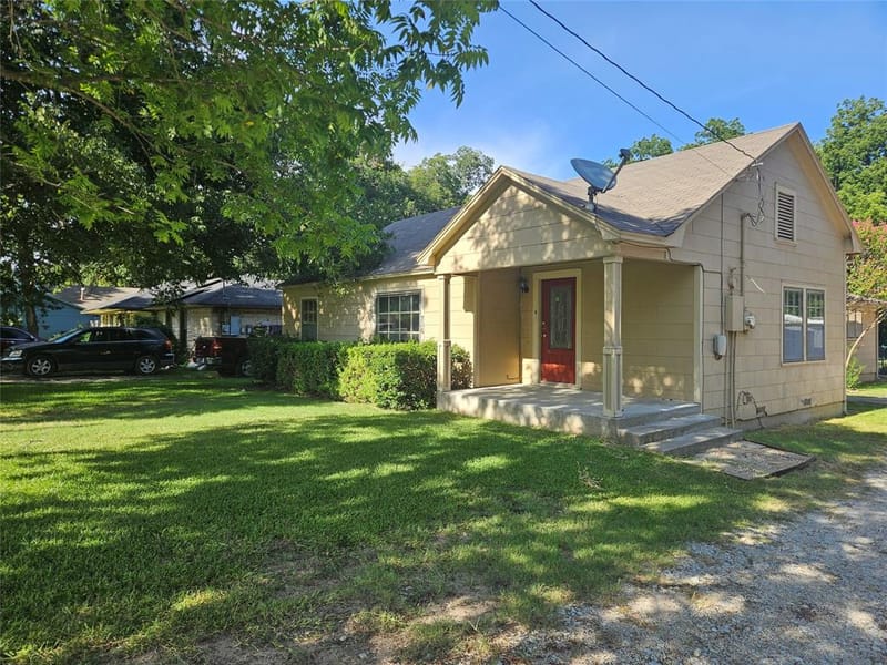 726 S Lindsay Street, Gainesville TX 76240