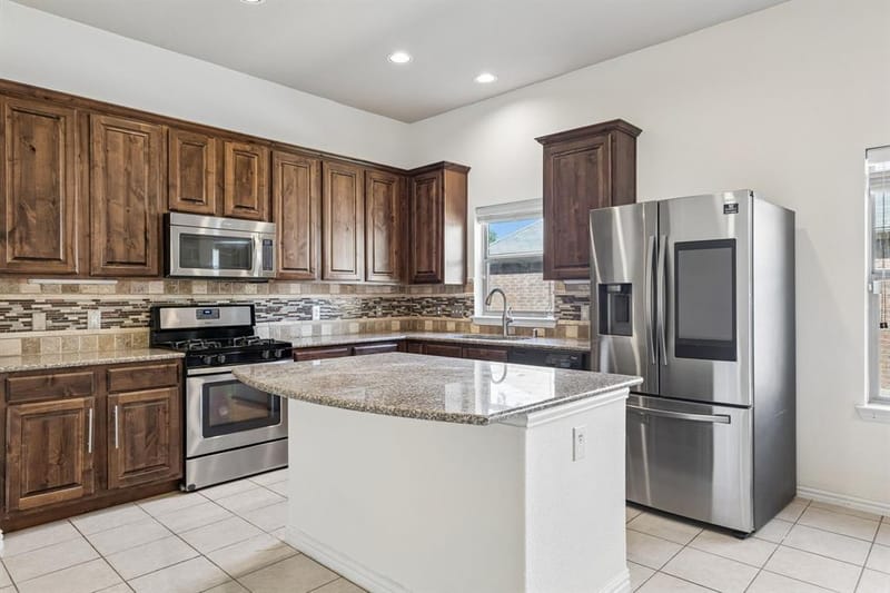 2117 Gregory Creek Drive, Little Elm TX 75068 - Photo 4