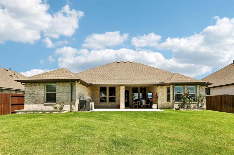 1077 Fleetwood Drive, Justin TX 76247 - Photo 30