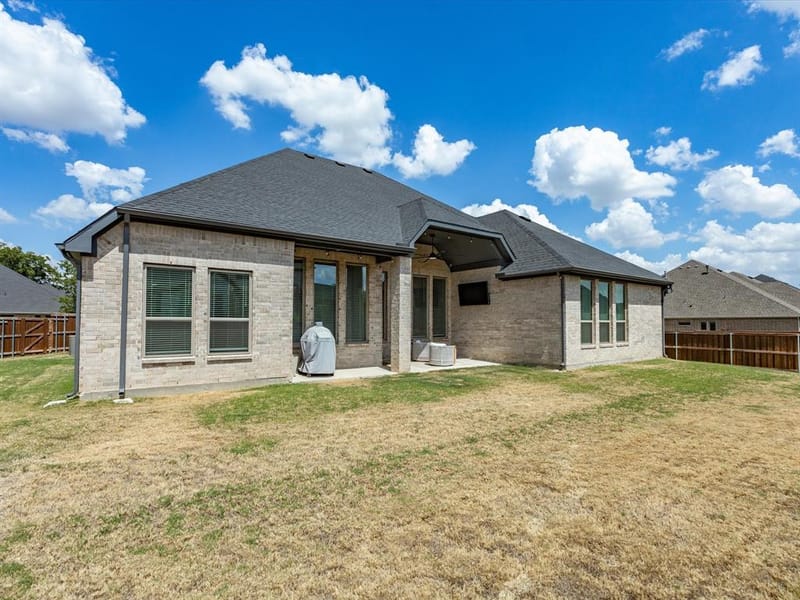 1901 Rockwood Lane, Mansfield TX 76063 - Photo 36