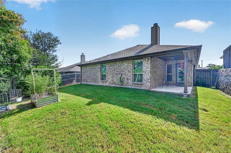 116 Wilson Cliff Drive, White Settlement TX 76108 - Photo 28
