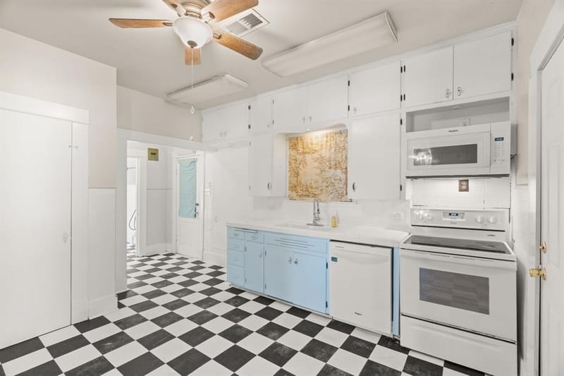 1120 N 1st Street, Temple TX 76501 - Photo 18
