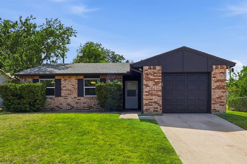 1211 Aspen Drive, Duncanville TX 75116