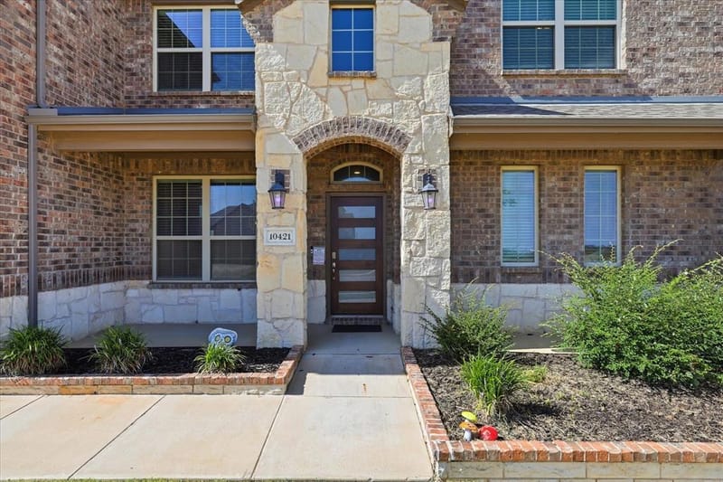 10421 Table Bluff Street, Aubrey TX 76227 - Photo 6