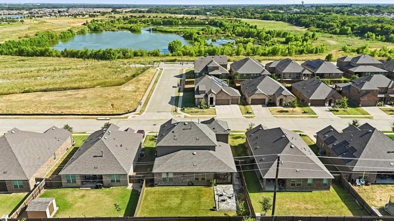 10421 Table Bluff Street, Aubrey TX 76227 - Photo 40