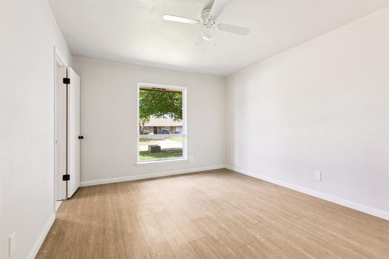 5033 Overcrest Drive, Garland TX 75043 - Photo 15