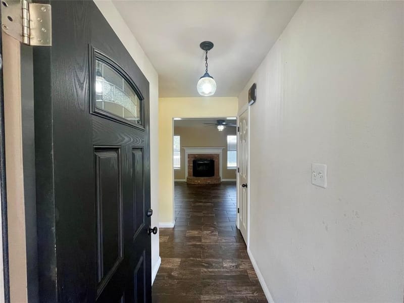 625 Main Street, Roanoke TX 76262 - Photo 2