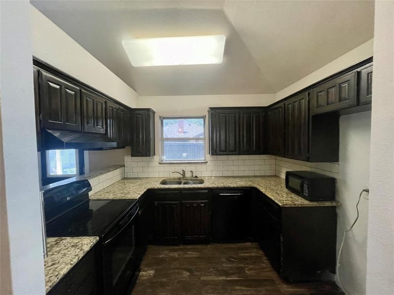 625 Main Street, Roanoke TX 76262 - Photo 7
