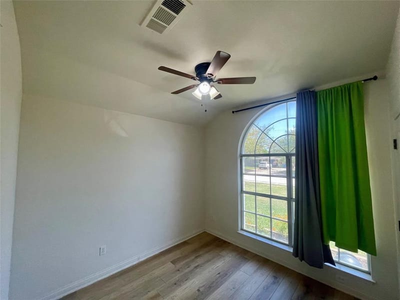 625 Main Street, Roanoke TX 76262 - Photo 11