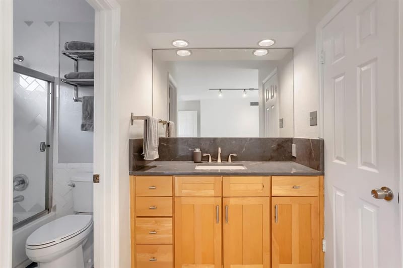 4000 Rawlins Street # 108, Dallas TX 75219 - Photo 24