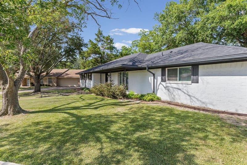 112 Royal Lane, Commerce TX 75428 - Photo 39