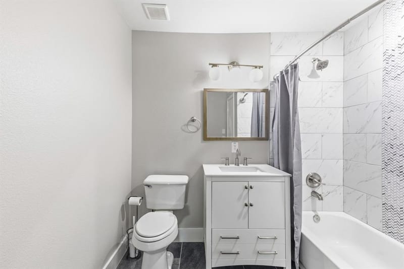 112 Royal Lane, Commerce TX 75428 - Photo 25