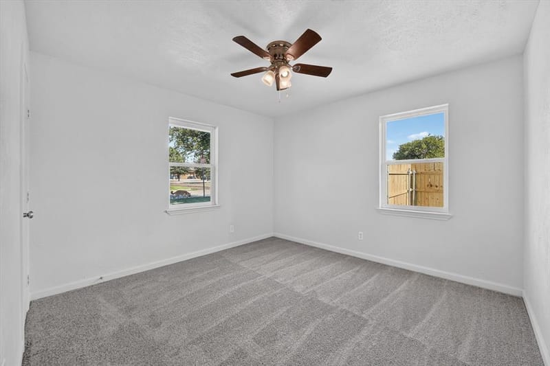 900 S 3rd Street, Sanger TX 76266 - Photo 18