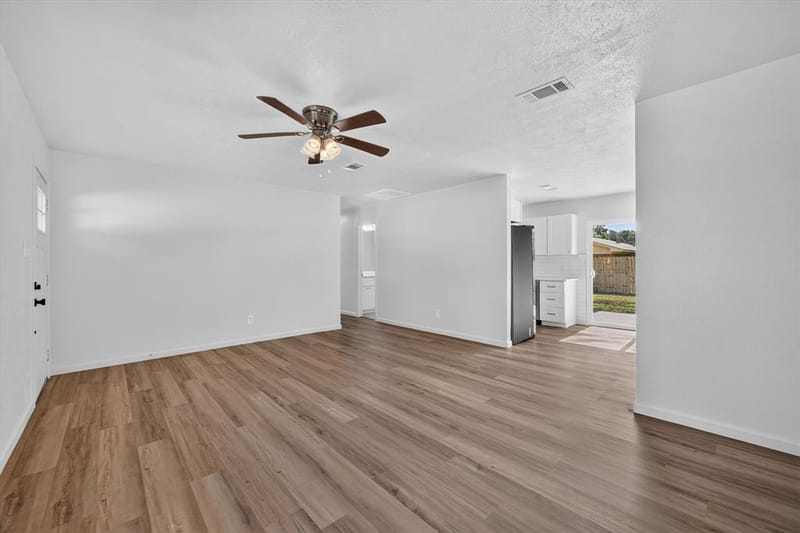900 S 3rd Street, Sanger TX 76266 - Photo 8