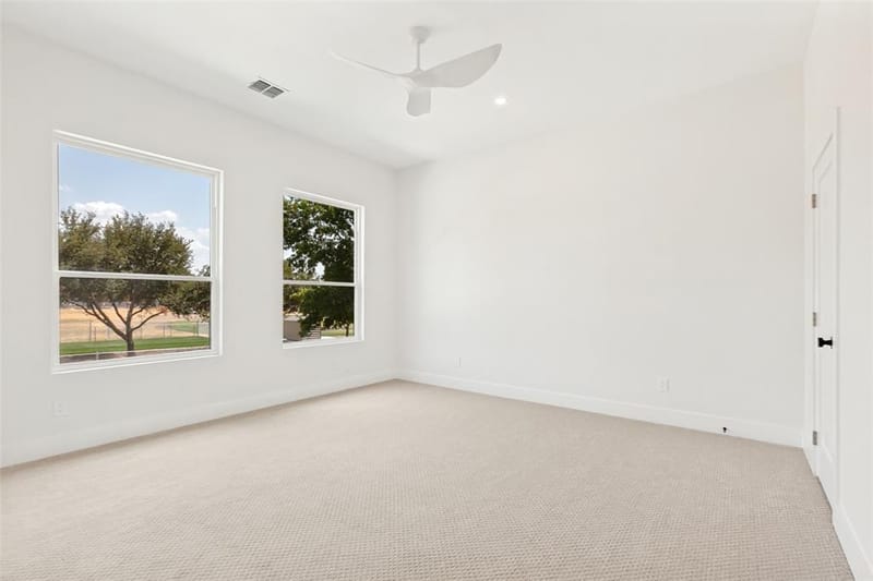 13723 Far Hills Lane, Dallas TX 75240 - Photo 32