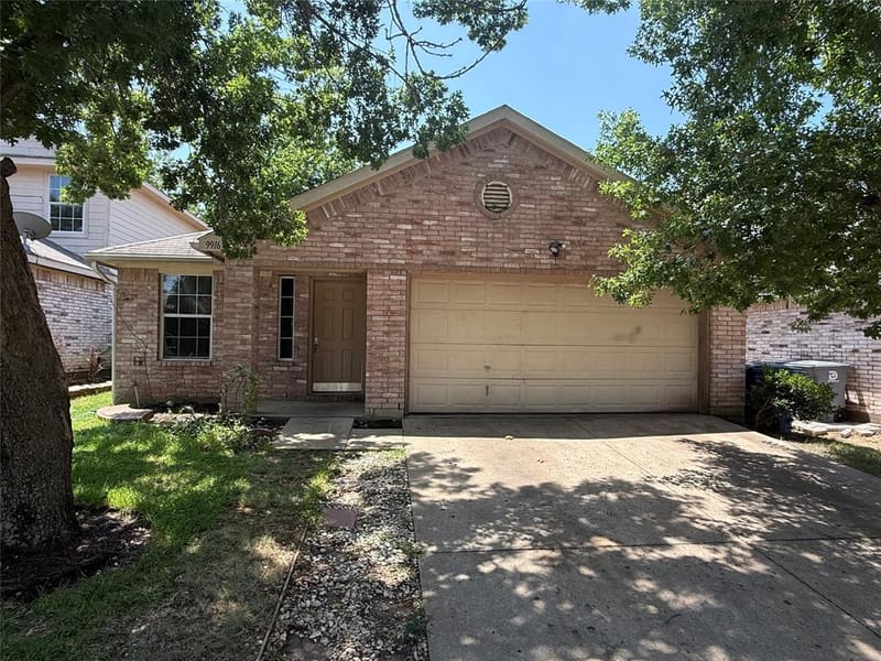9916 Crystal Valley Way, Dallas TX 75227