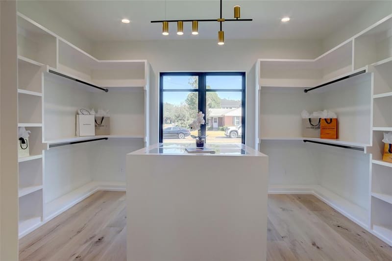 4062 Valley Ridge Road, Dallas TX 75220 - Photo 13