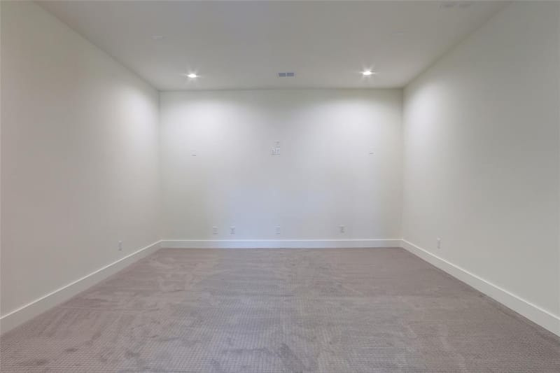 4062 Valley Ridge Road, Dallas TX 75220 - Photo 22
