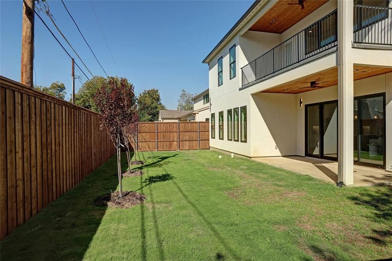 4062 Valley Ridge Road, Dallas TX 75220 - Photo 32