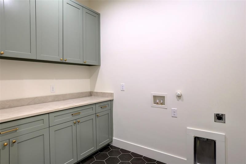 4062 Valley Ridge Road, Dallas TX 75220 - Photo 30