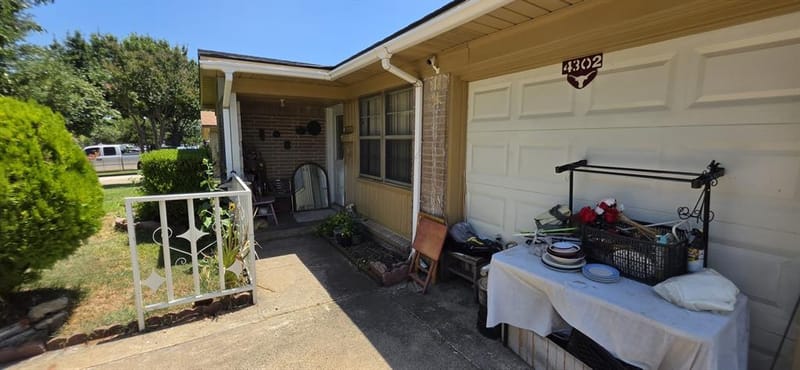 4302 Longleaf Drive, Garland TX 75042 - Photo 9