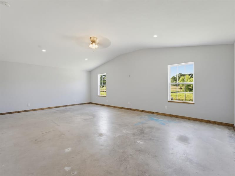 205 County Road 1794, Sunset TX 76270 - Photo 6