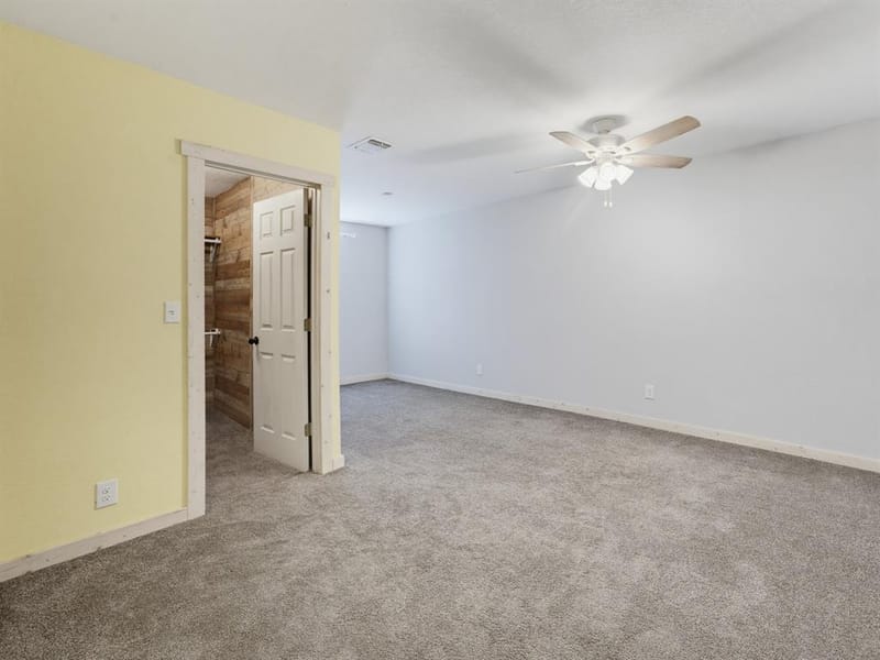 205 County Road 1794, Sunset TX 76270 - Photo 12
