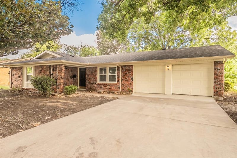 5616 Ammons Street, Haltom City TX 76117 - Photo 3
