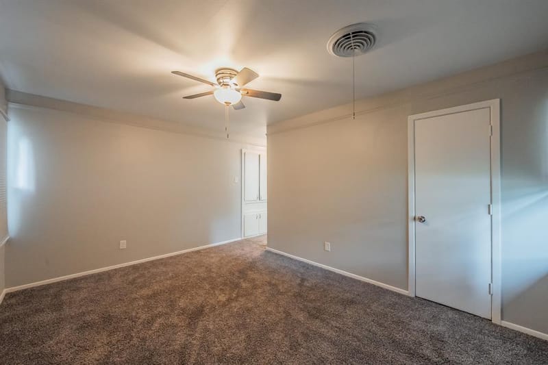 5616 Ammons Street, Haltom City TX 76117 - Photo 9