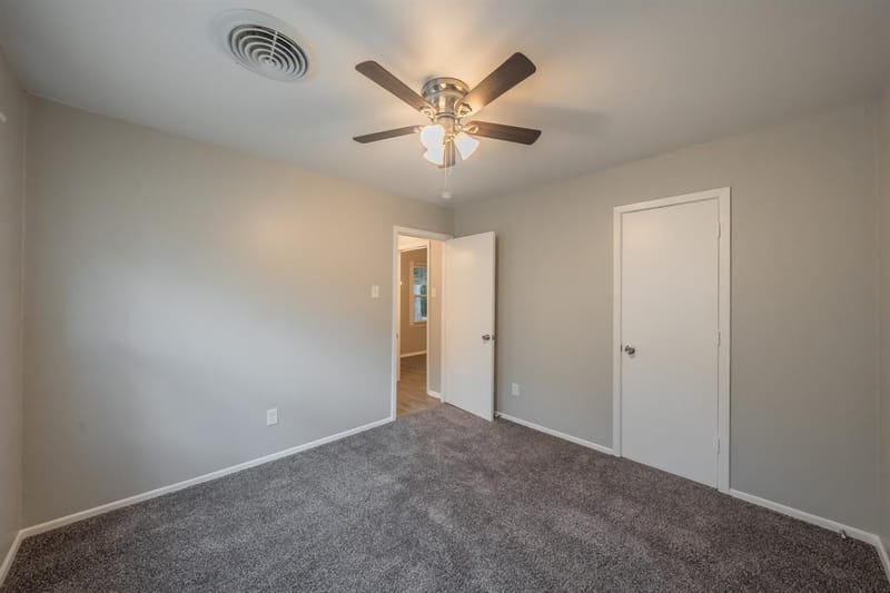 5616 Ammons Street, Haltom City TX 76117 - Photo 35