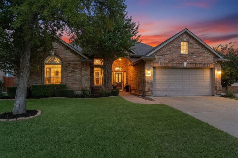 5713 Kelly Court, Haltom City TX 76137
