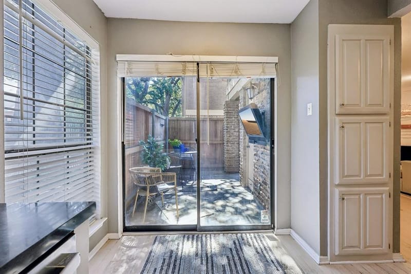 5200 Martel Avenue # 24B, Dallas TX 75206 - Photo 13