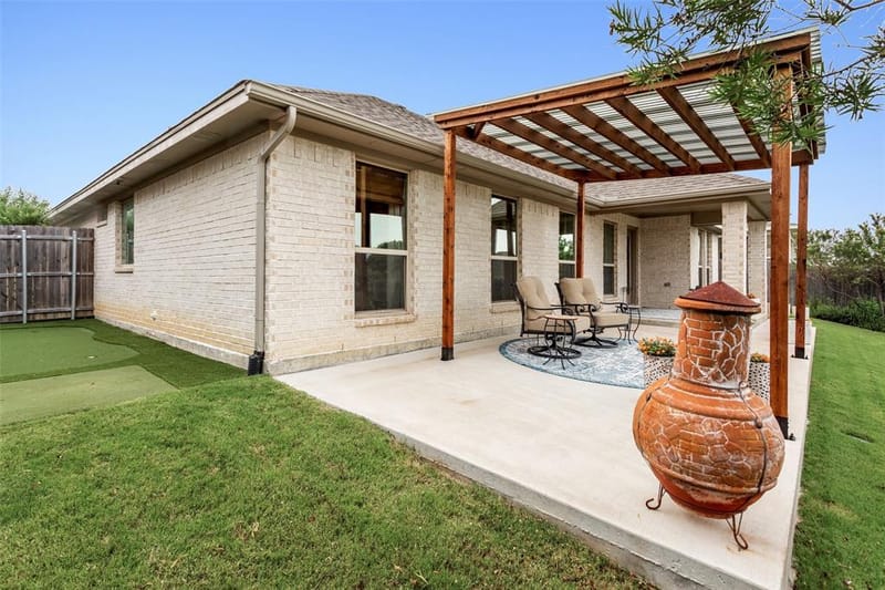 6921 Trail Rock Drive, Benbrook TX 76126 - Photo 33