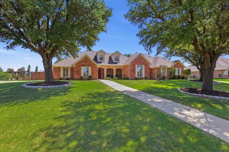 217 Arbor Lane, Haslet TX 76052