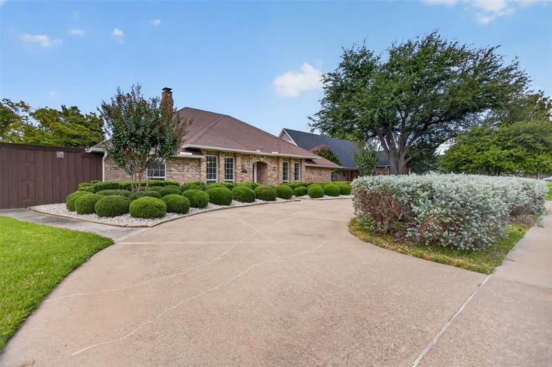 1508 Summertree Court, Richardson TX 75082 - Photo 2