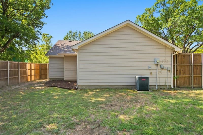 1000 W White Avenue, McKinney TX 75069 - Photo 23