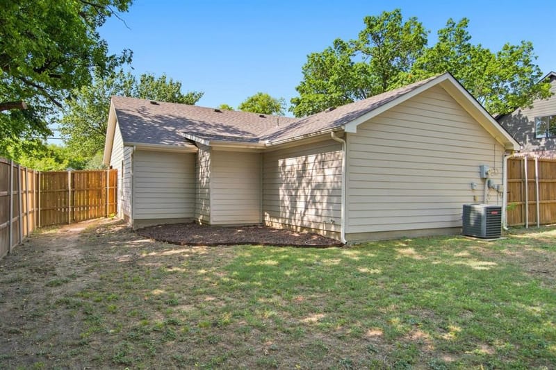 1000 W White Avenue, McKinney TX 75069 - Photo 24