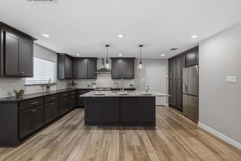 1000 W White Avenue, McKinney TX 75069 - Photo 11