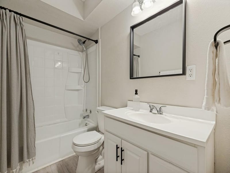 410 E White Street, Pilot Point TX 76258 - Photo 16