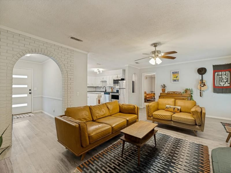 410 E White Street, Pilot Point TX 76258 - Photo 11
