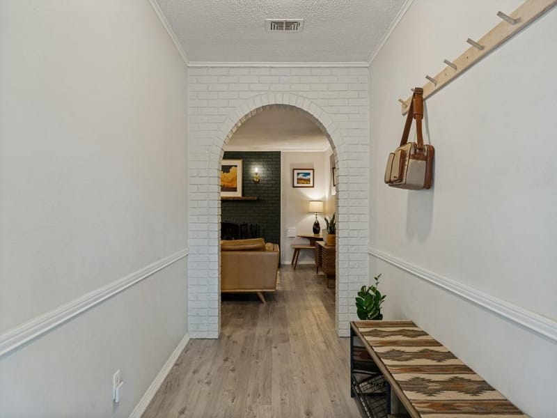 410 E White Street, Pilot Point TX 76258 - Photo 4