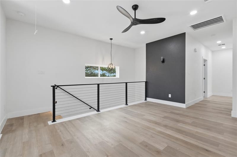 3905 Blue Ridge Boulevard, Dallas TX 75233 - Photo 12