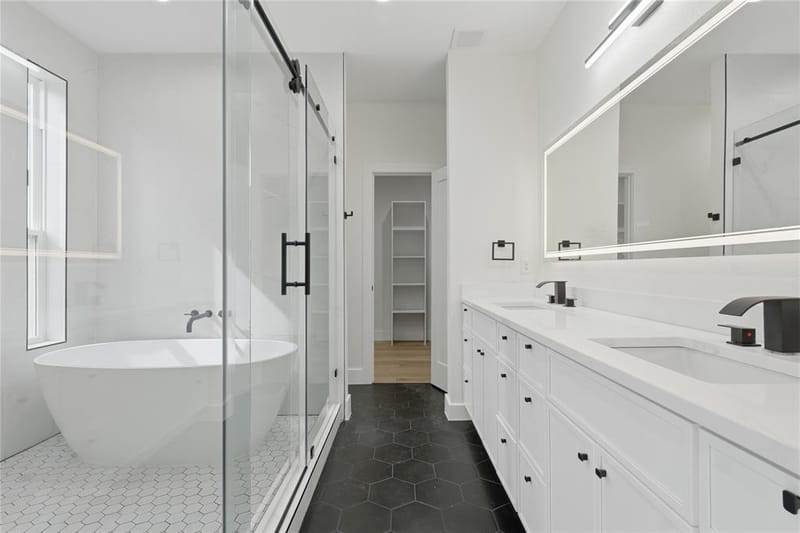 3905 Blue Ridge Boulevard, Dallas TX 75233 - Photo 15