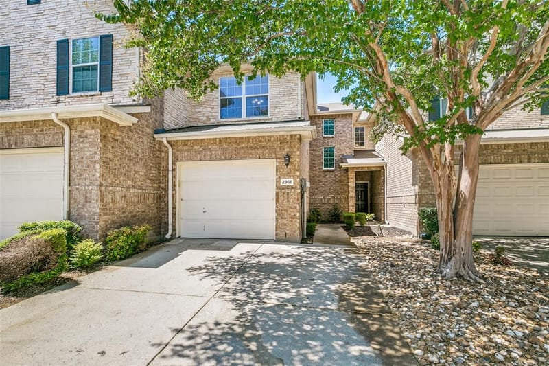 2968 Muirfield Drive, Lewisville TX 75067 - Photo 2