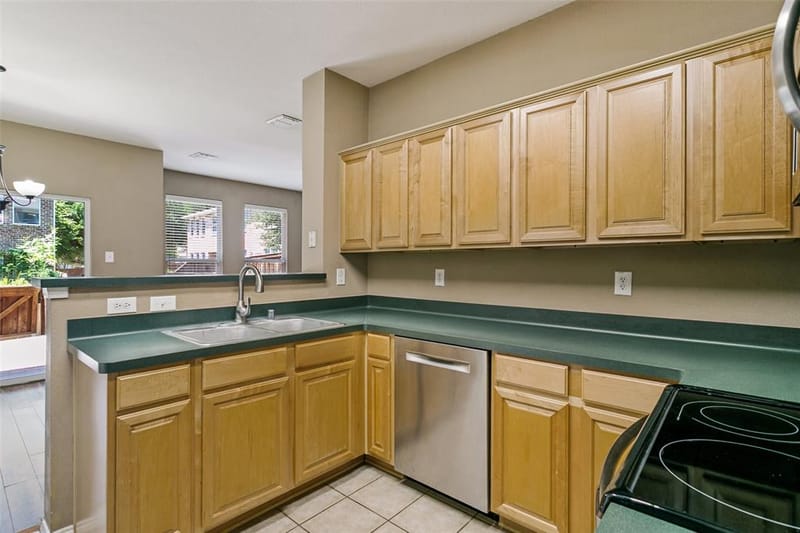 2968 Muirfield Drive, Lewisville TX 75067 - Photo 10